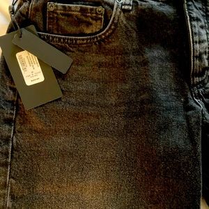 Brand new never worn Rag&Bone black Denim jeans.